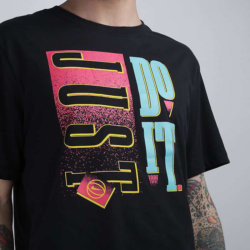Мужская футболка Nike Dri-FIT Basketball T-Shir (AJ9655-010)  - цена, описание, фото 2